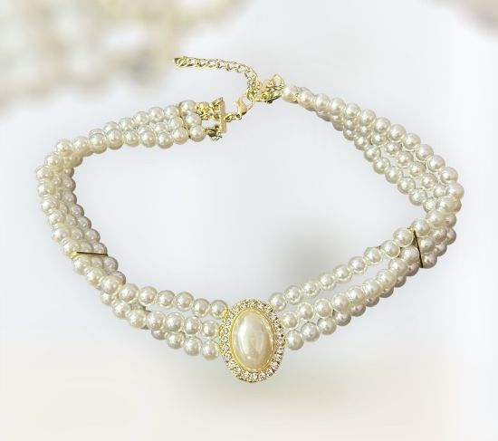 Fake hot sale pearl choker